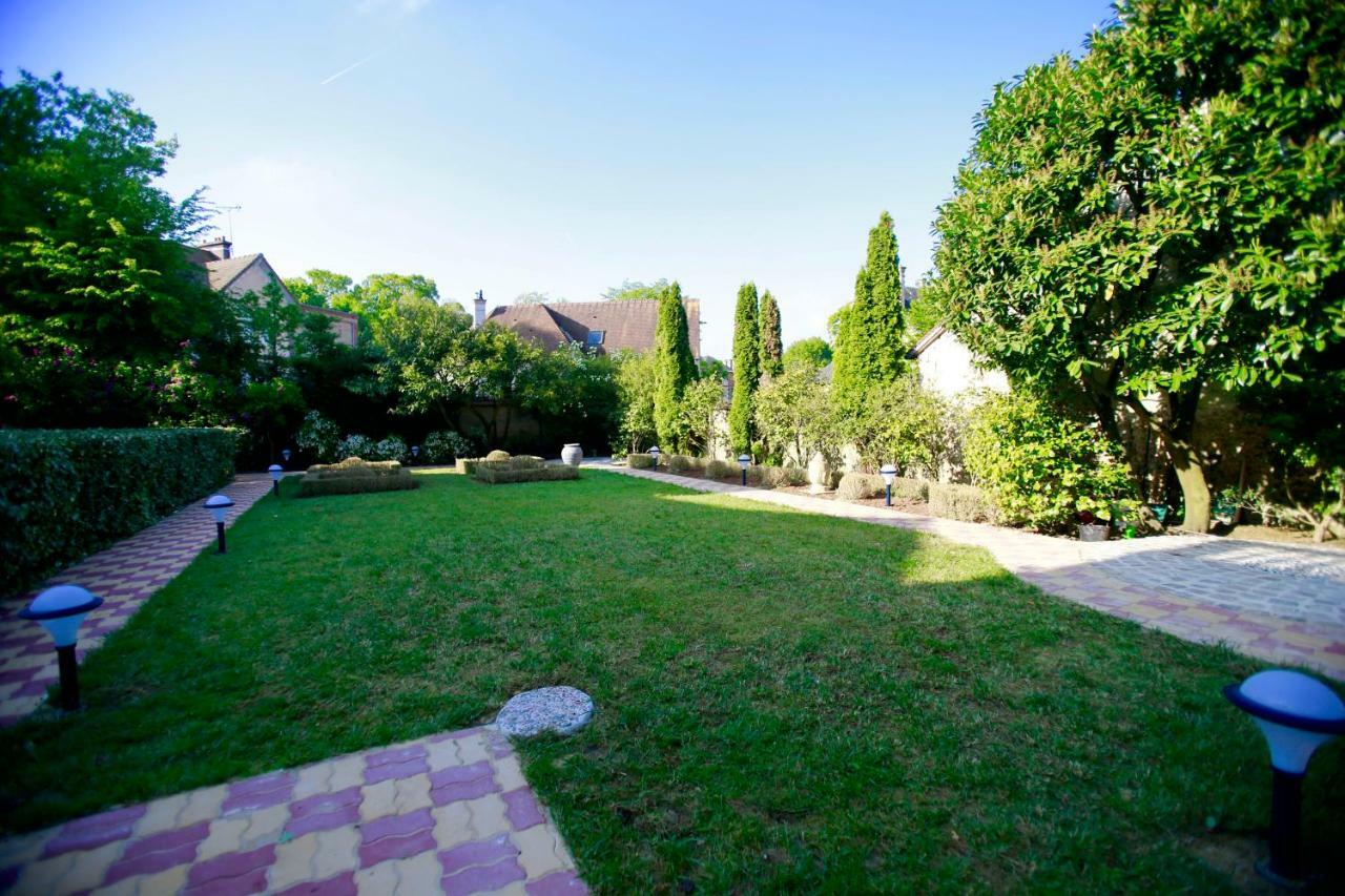 Bed and Breakfast Le Talisman Saint-Germain-en-Laye Exterior foto